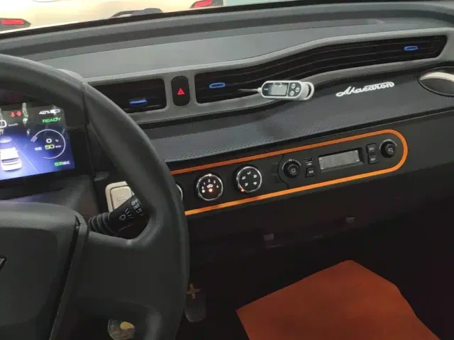 Wuling Hongguang Mini EV — Фото автомобиля 12