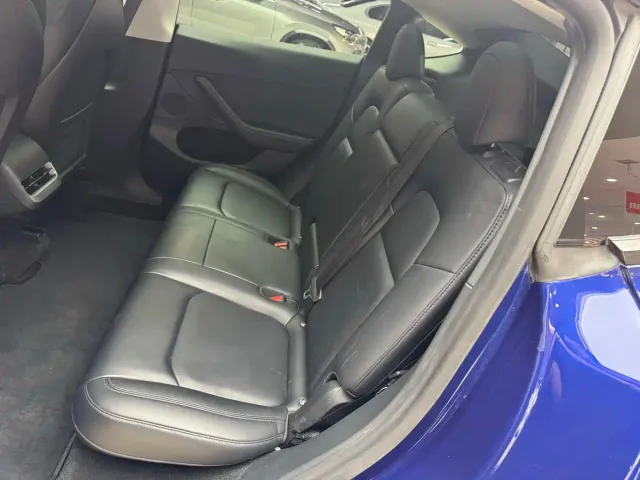 Tesla Model Y — Фото автомобиля 14