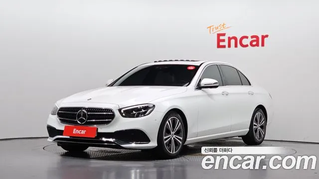Фотография автомобиля — Mercedes-Benz E-Class W213