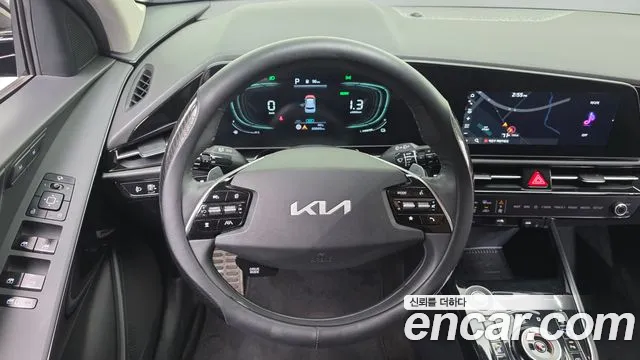 Kia Niro The All New Niro Signature — Фото автомобиля 11