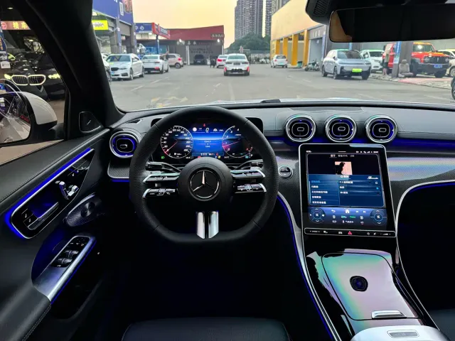 Mercedes-Benz C-Class — Фото автомобиля 8