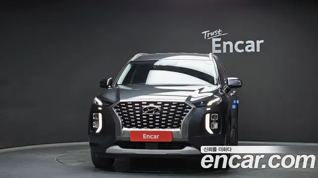 Hyundai Palisade Palisade Дизель 2.2 2WD — Фото автомобиля 3