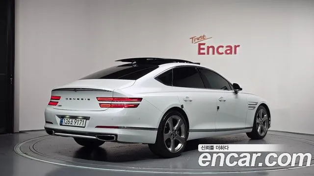 Genesis G80 RG3 — Фото автомобиля 2