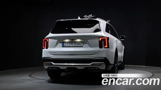 Kia Sorento — Фото автомобиля 4