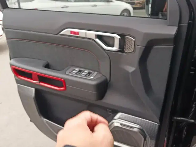 Jetour T2 — Фото автомобиля 7