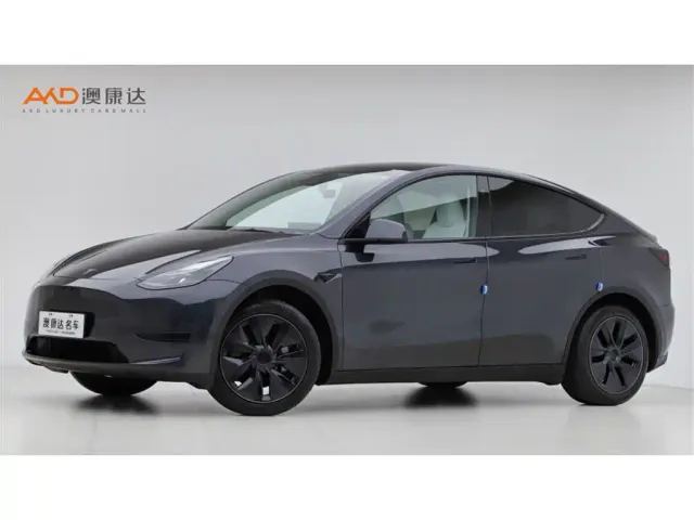Фотография автомобиля — Tesla Model Y