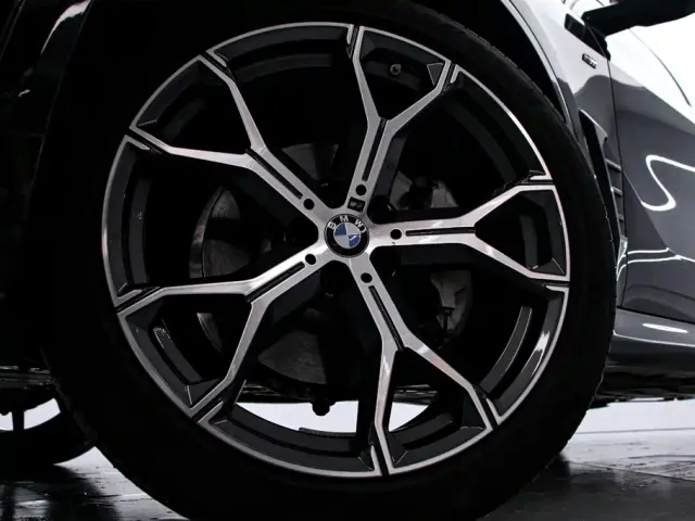 BMW X5 — Фото автомобиля 17