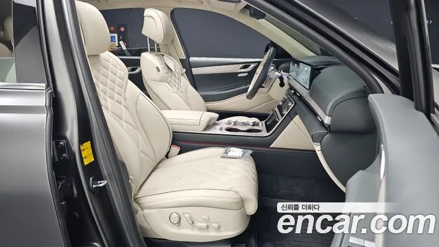 Genesis GV80 — Фото автомобиля 16