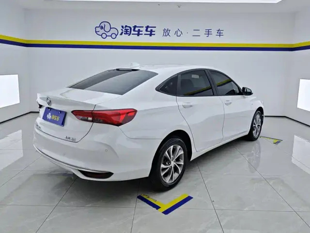 Buick Verano — Фото автомобиля 3
