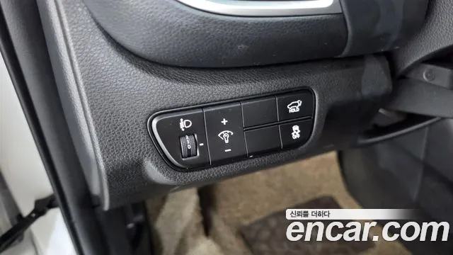 Kia Seltos Новый Seltos Бензин 2.0 2WD — Фото автомобиля 26