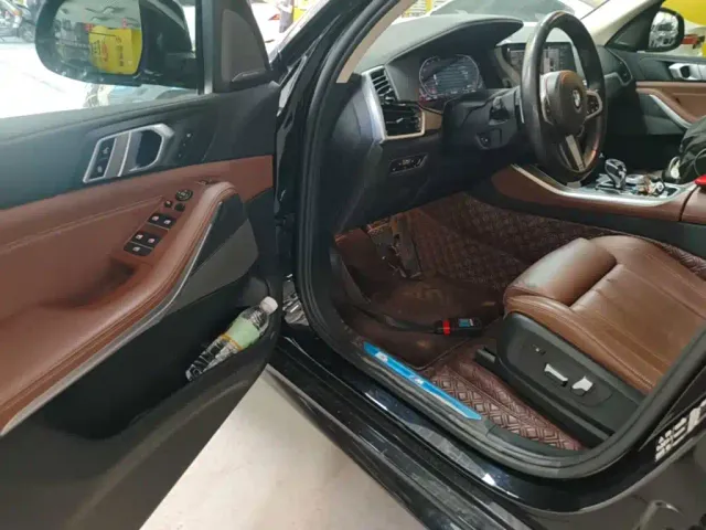 BMW X5 — Фото автомобиля 15
