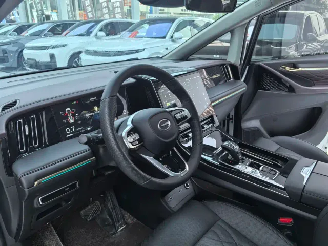 GAC Trumpchi M8 — Фото автомобиля 6