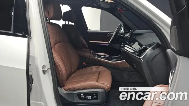 BMW X5 — Фото автомобиля 10