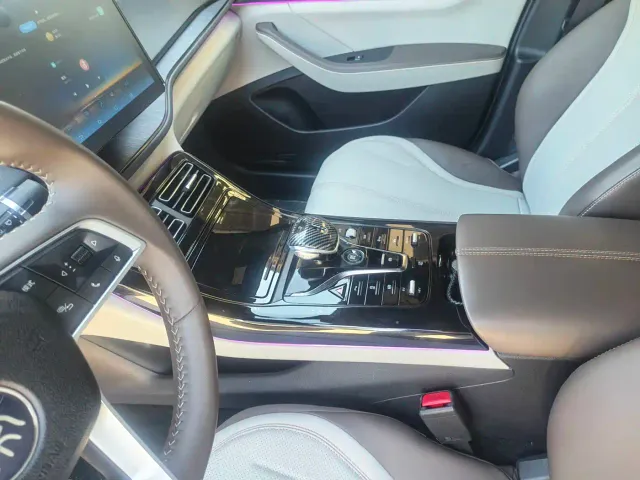 BYD Qin PLUS — Фото автомобиля 9