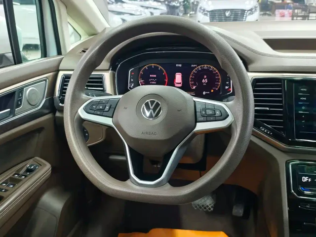 Volkswagen Viloran 2020 330TSI Business Edition — Фото автомобиля 11