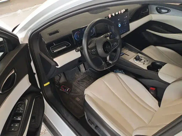BYD Seal 06 — Фото автомобиля 15