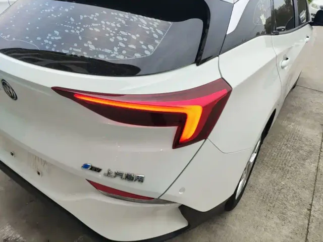 Buick Velite 6 — Фото автомобиля 7