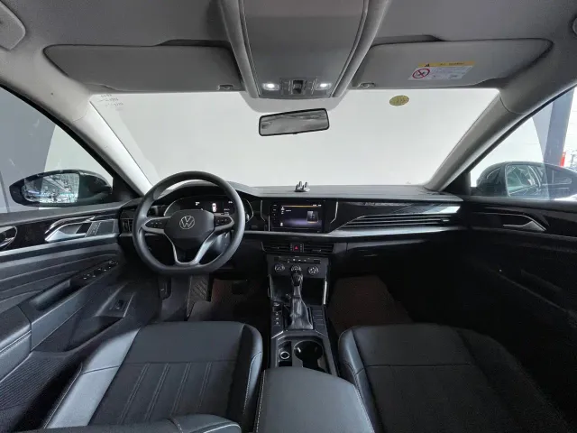 Volkswagen Passat — Фото автомобиля 27
