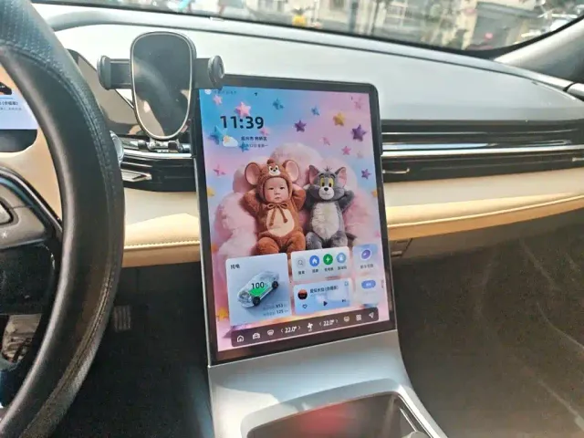 Geely Galaxy L6 — Фото автомобиля 9
