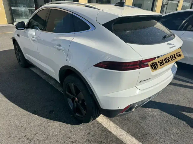 Jaguar Jaguar E-PACE 2024 Progressive Sport Edition R-DYNAMIC S — Фото автомобиля 7