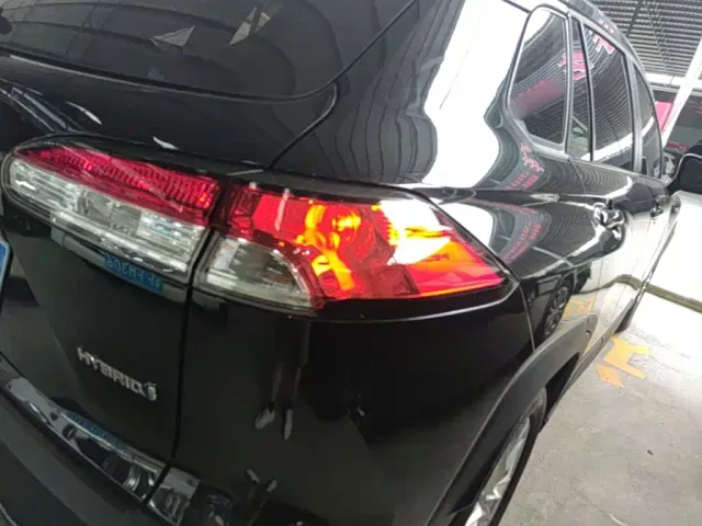 Toyota Corolla Cross — Фото автомобиля 7