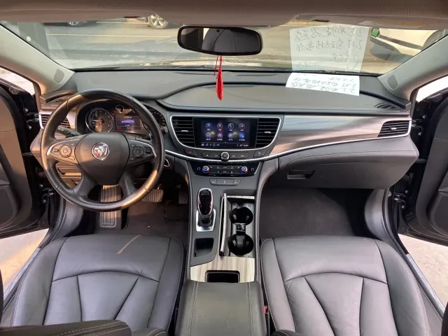 Buick LaCrosse — Фото автомобиля 13