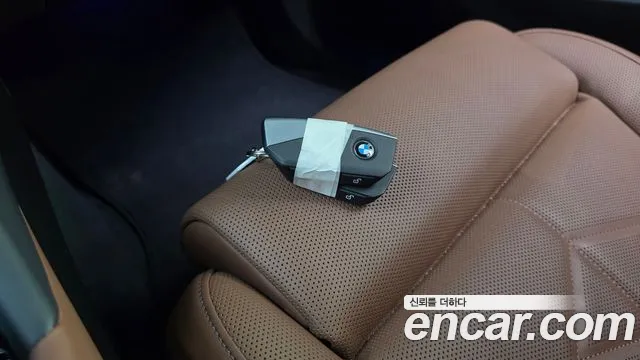 BMW i5 — Фото автомобиля 25