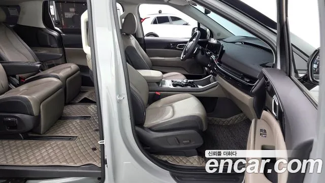 Kia Carnival 4th Gen — Фото автомобиля 16