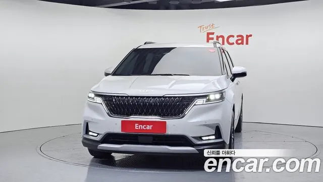 Kia Canival Carnival 4 поколение Дизель 9 мест Prestige — Фото автомобиля 3
