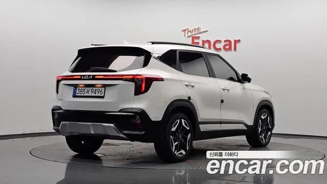 Kia Seltos — Фото автомобиля 2