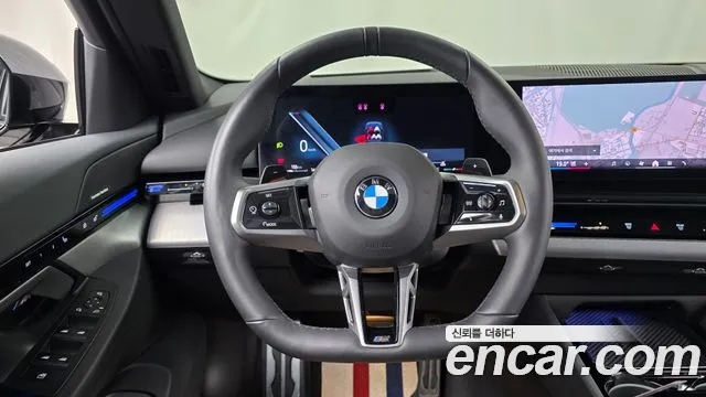 BMW 5 Series G60 — Фото автомобиля 18