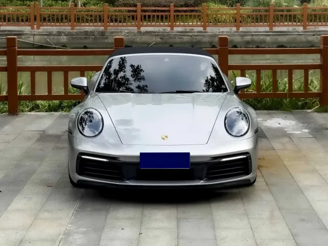Porsche 911 — Фото автомобиля 4
