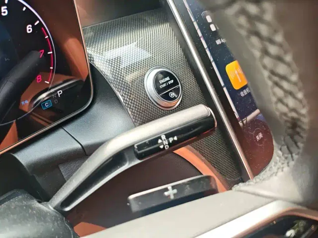 Mercedes-Benz GLC-Class — Фото автомобиля 10
