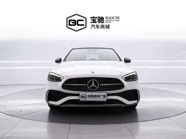 Mercedes-Benz C-Class — Фото автомобиля 2