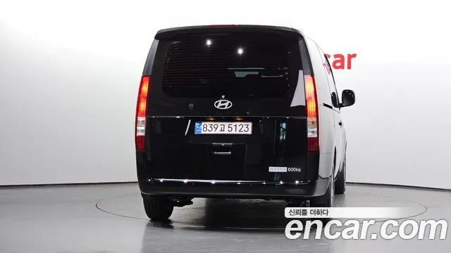 Hyundai Staria — Фото автомобиля 4