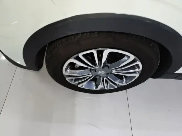 Leapmotor T03 — Фото автомобиля 22