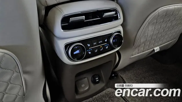 Genesis GV80 — Фото автомобиля 24
