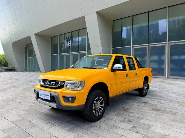 Фотография автомобиля — Isuzu Qingling Isuzu T17