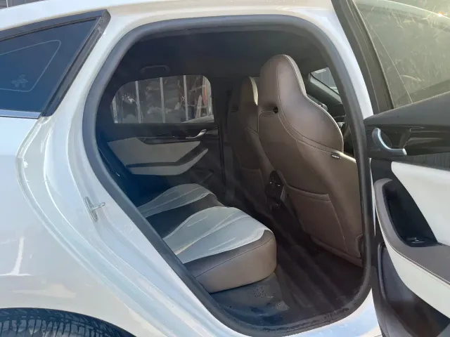 BYD Qin PLUS — Фото автомобиля 14