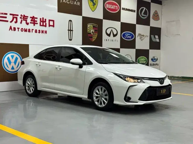 Toyota Corolla — Фото автомобиля 3