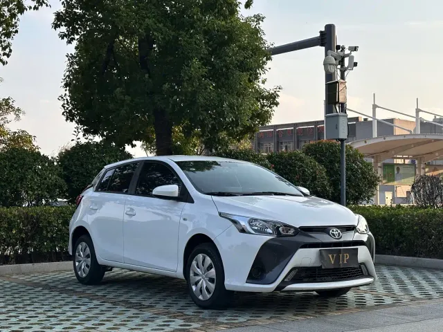 Toyota YARiS L Zhi Xuan — Фото автомобиля 3