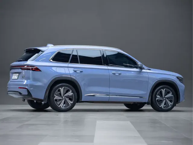 Geely Xingyue L — Фото автомобиля 8