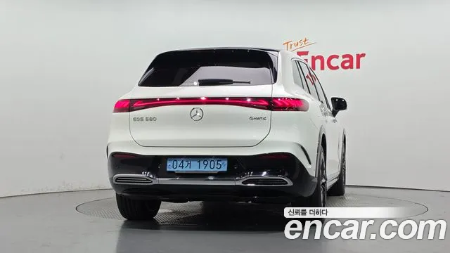 Mercedes-Benz EQS — Фото автомобиля 3