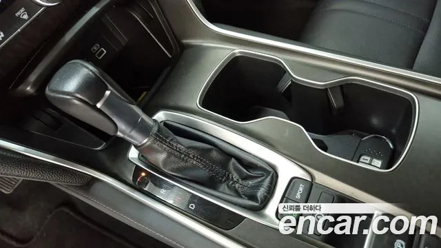 Honda Accord Accord 10 поколение 1.5 Turbo — Фото автомобиля 8