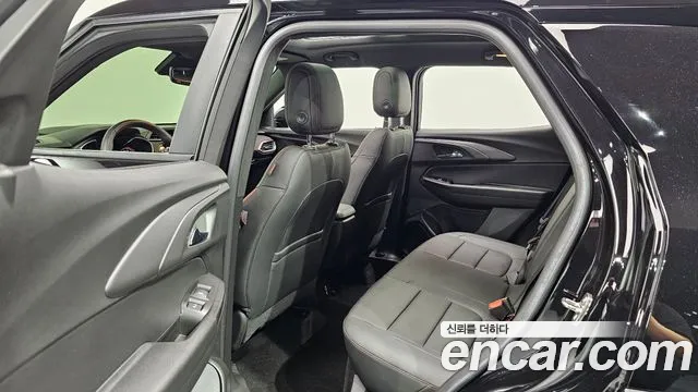 ChevroletGMDaewoo Trailblazer Trailblazer 1.3 турбо 4WD — Фото автомобиля 11