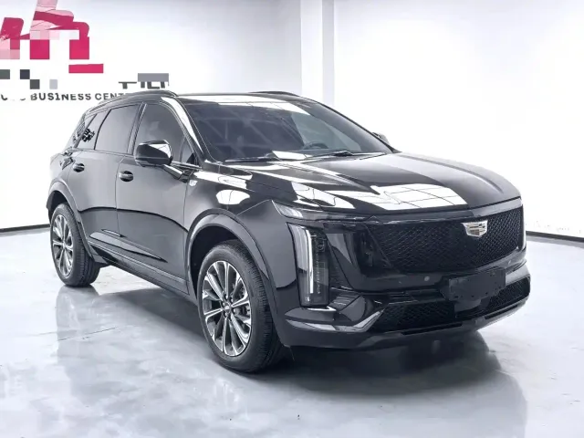 Cadillac XT5 — Фото автомобиля 3