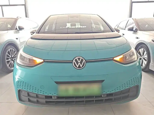 Volkswagen ID.3 — Фото автомобиля 2