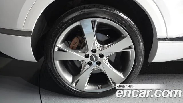 Genesis GV80 — Фото автомобиля 5