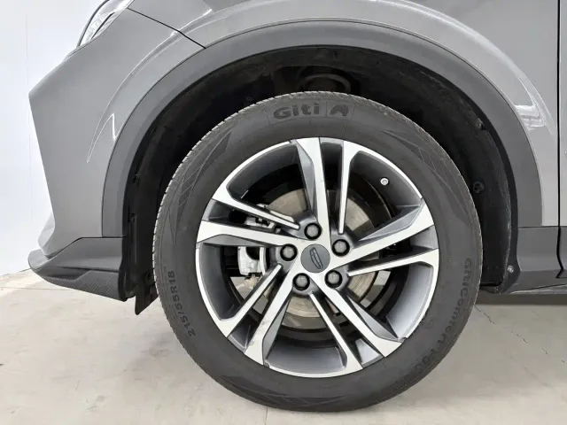 Geely Binyue — Фото автомобиля 14