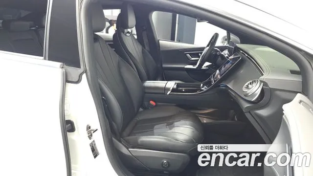 Mercedes-Benz EQE V295 — Фото автомобиля 16